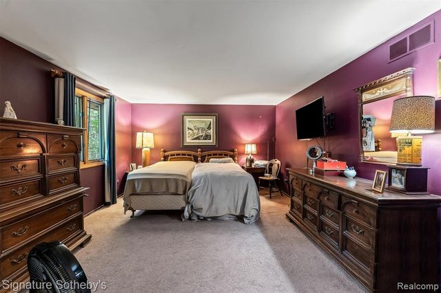 7939 Caberfae Trail, Clarkston, MI 48348