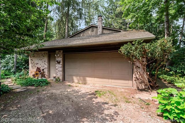 7939 Caberfae Trail, Clarkston, MI 48348