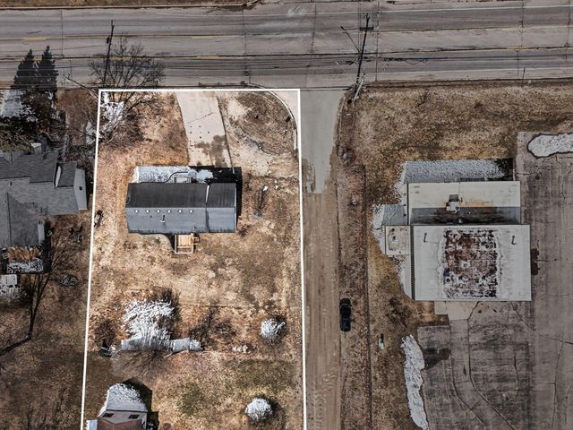 120 E Seventh Street, Manton, MI 49663