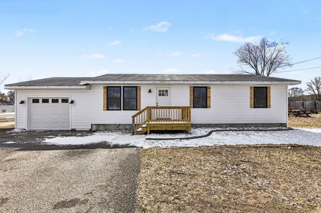 120 E Seventh Street, Manton, MI 49663