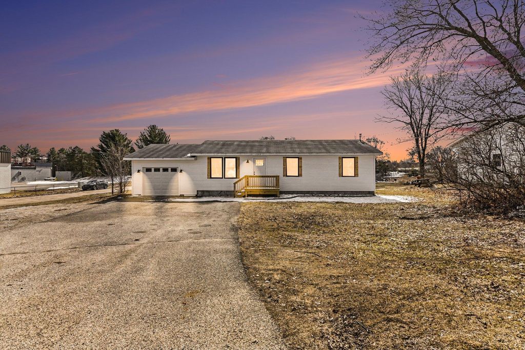 120 E Seventh Street, Manton, MI 49663