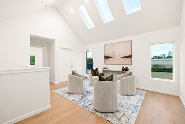 824 McBroom Street, Dallas, TX 75212