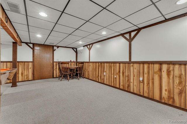 4197 Monroe Street, Dearborn Heights, MI 48125