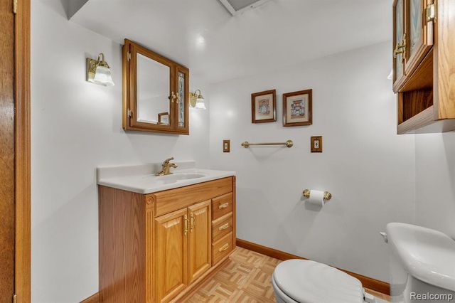 4197 Monroe Street, Dearborn Heights, MI 48125