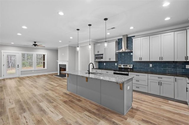 6093 Wayfarer Drive, Villa Rica, GA 30180