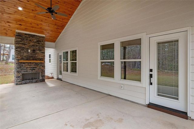 6093 Wayfarer Drive, Villa Rica, GA 30180