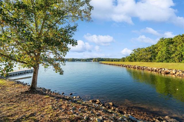 6093 Wayfarer Drive, Villa Rica, GA 30180