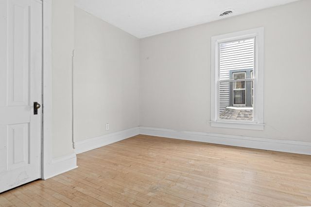 2726 Grand Avenue S, Minneapolis, MN 55408