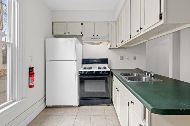 2726 Grand Avenue S, Minneapolis, MN 55408