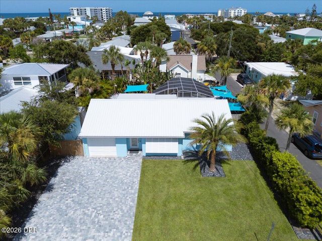 301 N Pine Street, New Smyrna Beach, FL 32169