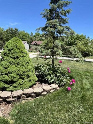 5931 Cedar Ridge Drive, Ann Arbor, MI 48103