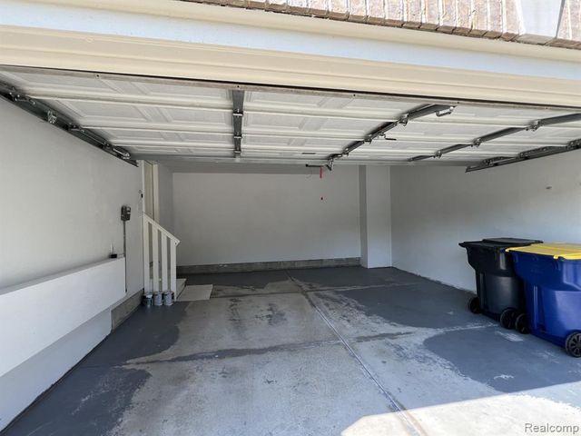5931 Cedar Ridge Drive, Ann Arbor, MI 48103