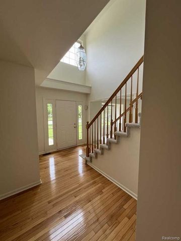 5931 Cedar Ridge Drive, Ann Arbor, MI 48103
