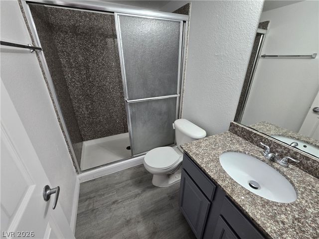 5368 River Glen Drive 345, Las Vegas, NV 89103