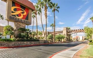 5368 River Glen Drive 345, Las Vegas, NV 89103