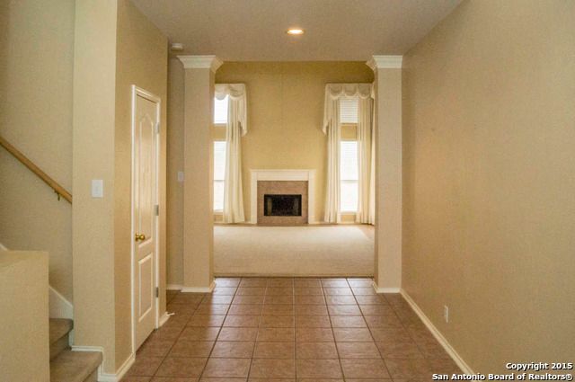 121 OZUNA DR, Cibolo, TX 78108
