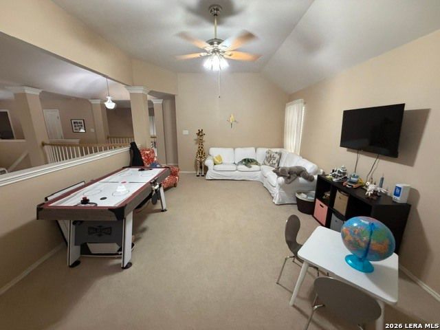 121 OZUNA DR, Cibolo, TX 78108