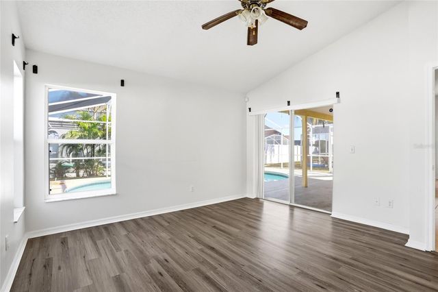 206 ROCHESTER LOOP, Davenport, FL 33897