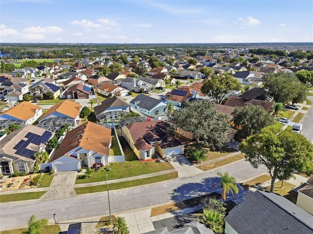 206 ROCHESTER LOOP, Davenport, FL 33897