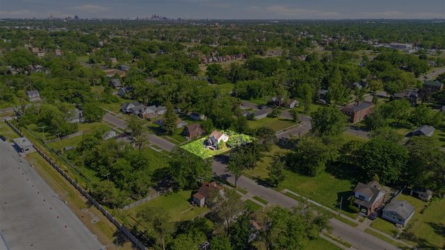 13207 Compass Street, Detroit, MI 48227