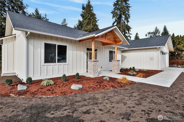 148 Sunland Drive, Sequim, WA 98382