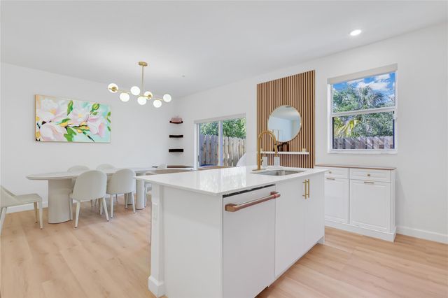 2717 NW 55th Way, Lauderhill, FL 33313