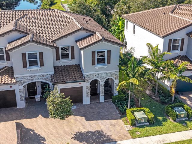 2717 NW 55th Way, Lauderhill, FL 33313