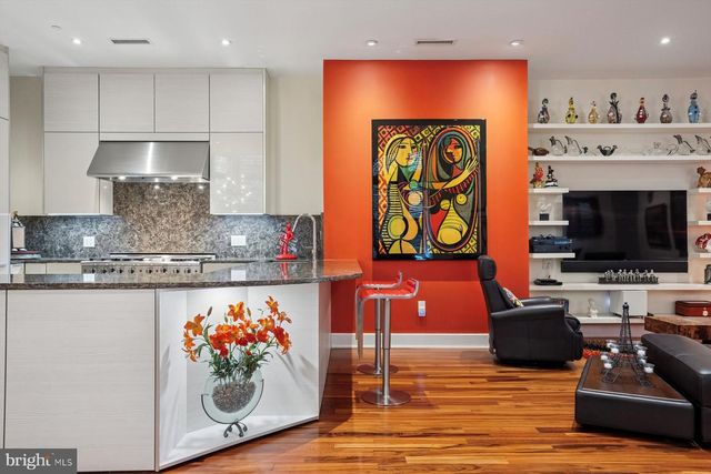 421 CHESTNUT ST #402, Philadelphia, PA 19106