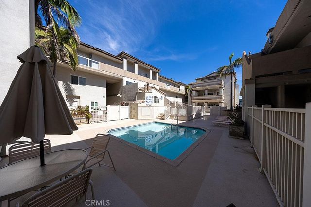 1516 202 Pacific Coast, Huntington Beach, CA 92648