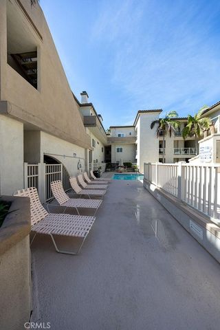 1516 202 Pacific Coast, Huntington Beach, CA 92648