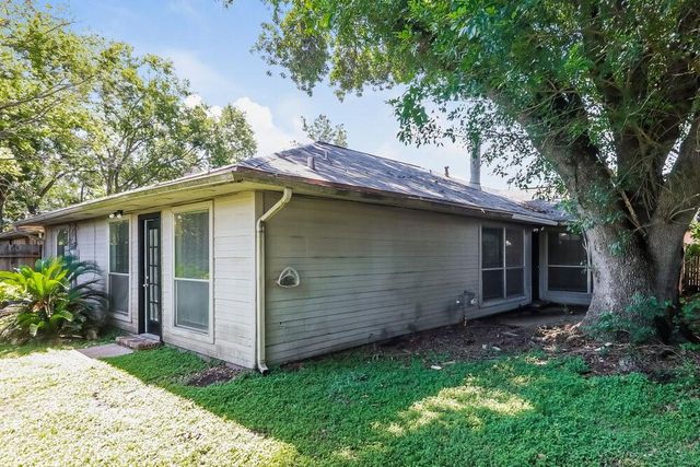 15306 Evergreen Place Drive, Houston, TX 77083