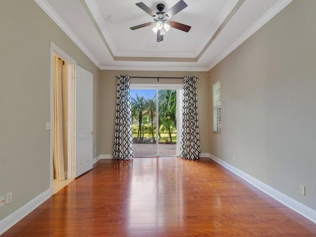 6124 57th Court, Vero Beach, FL 32967