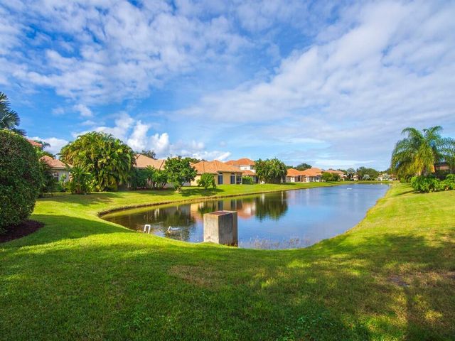 6124 57th Court, Vero Beach, FL 32967