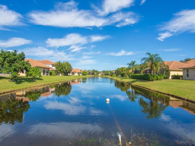 6124 57th Court, Vero Beach, FL 32967