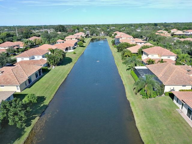 6124 57th Court, Vero Beach, FL 32967