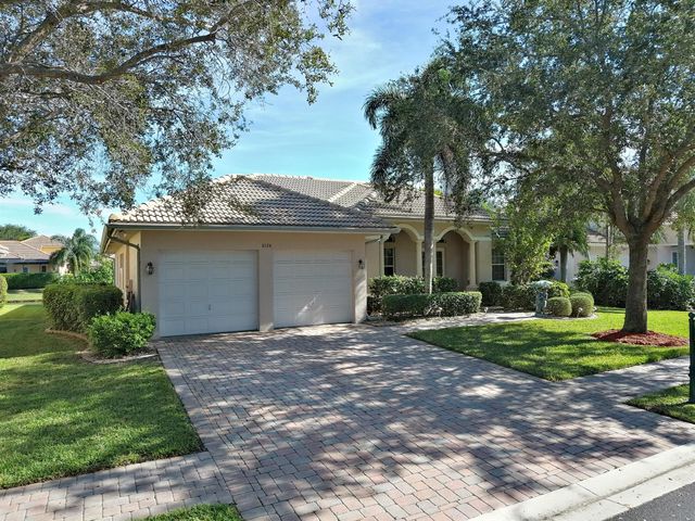 6124 57th Court, Vero Beach, FL 32967