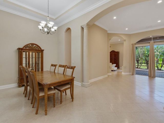 6124 57th Court, Vero Beach, FL 32967