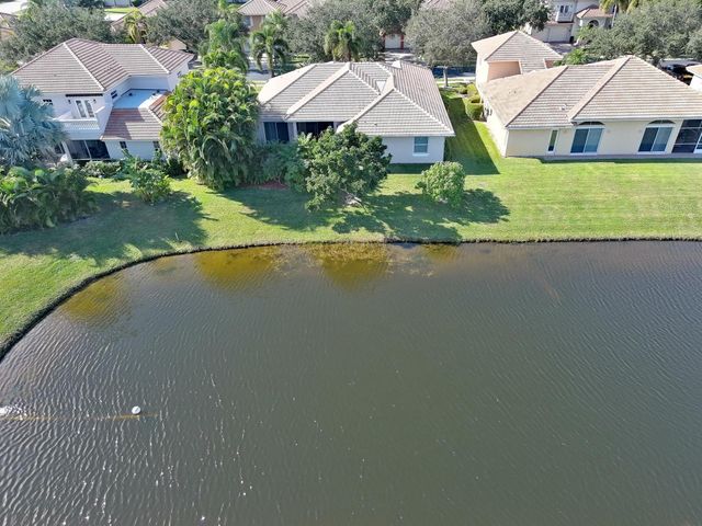 6124 57th Court, Vero Beach, FL 32967