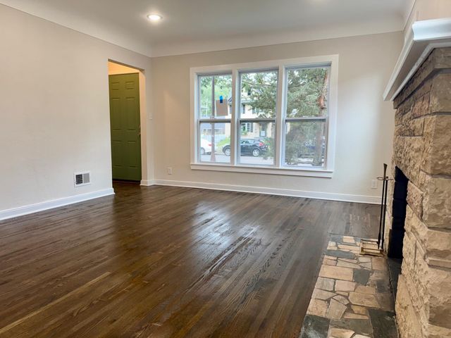 1496 Hamline Avenue N, Saint Paul, MN 55108