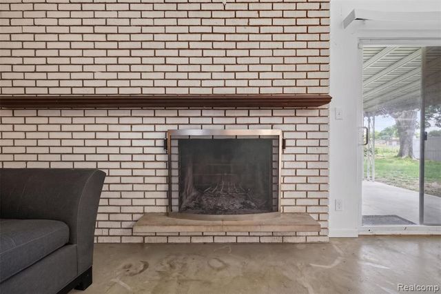 14535 Brohl Drive, Warren, MI 48088