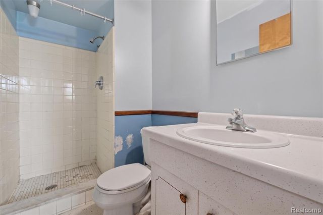 14535 Brohl Drive, Warren, MI 48088