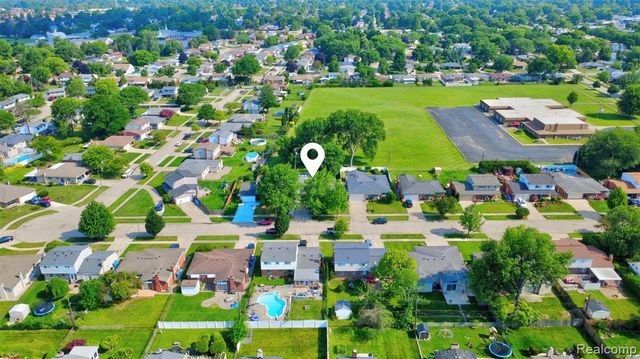 14535 Brohl Drive, Warren, MI 48088