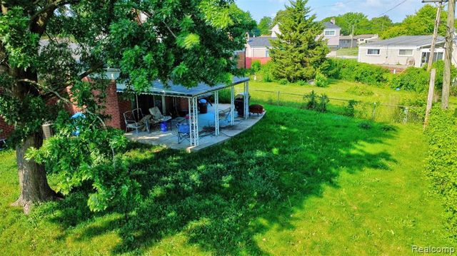14535 Brohl Drive, Warren, MI 48088