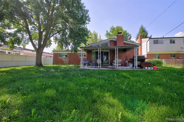 14535 Brohl Drive, Warren, MI 48088