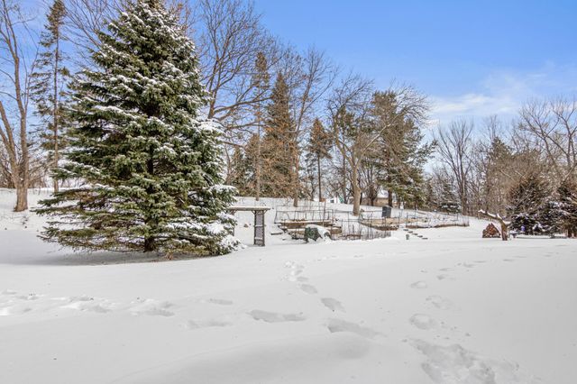 11250 Red Fox Drive, Maple Grove, MN 55369