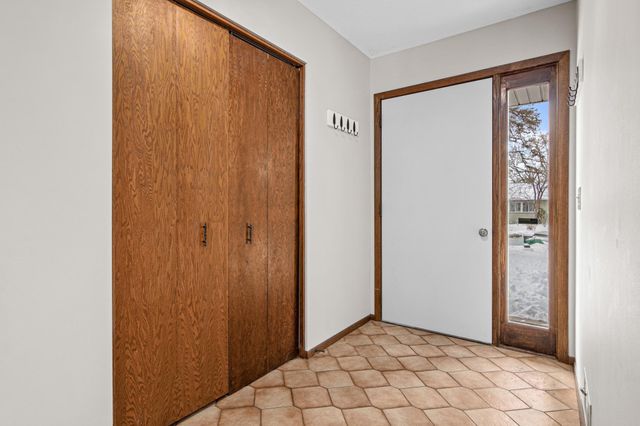 11250 Red Fox Drive, Maple Grove, MN 55369