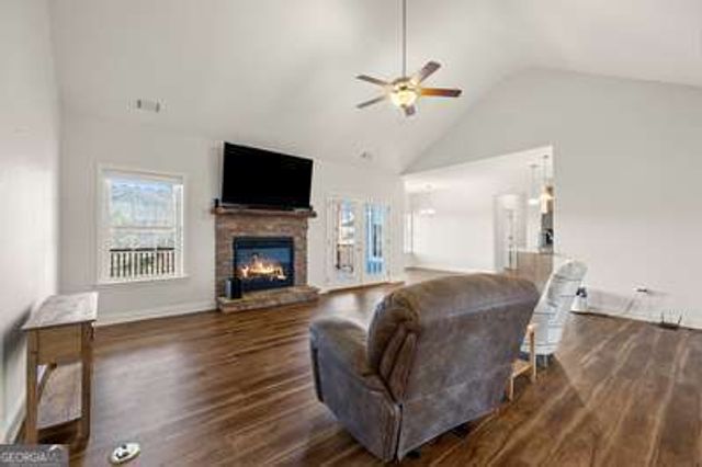 405 Lola Drive, Blairsville, GA 30512