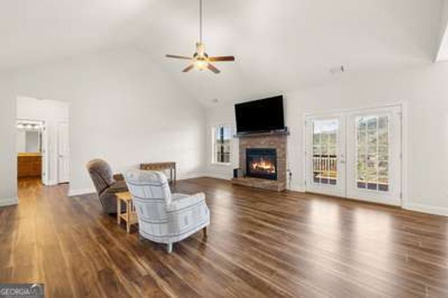 405 Lola Drive, Blairsville, GA 30512