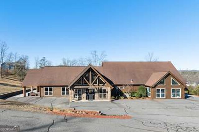 405 Lola Drive, Blairsville, GA 30512