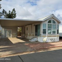 111 S GREENFIELD Road 2, Mesa, AZ 85206